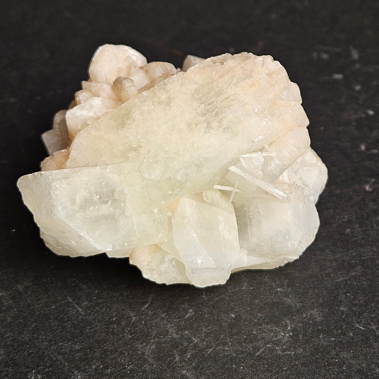 Stilbite -apophyllite