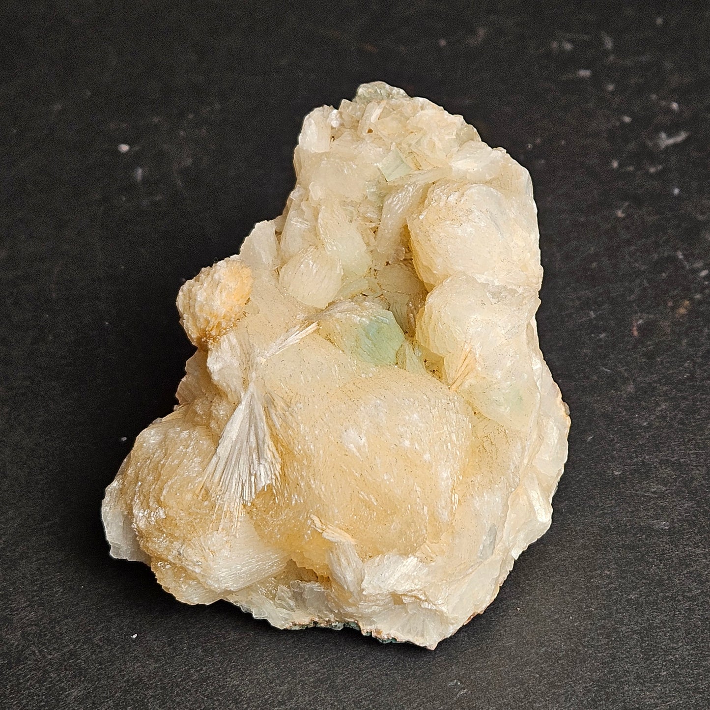 Stilbite -apophyllite