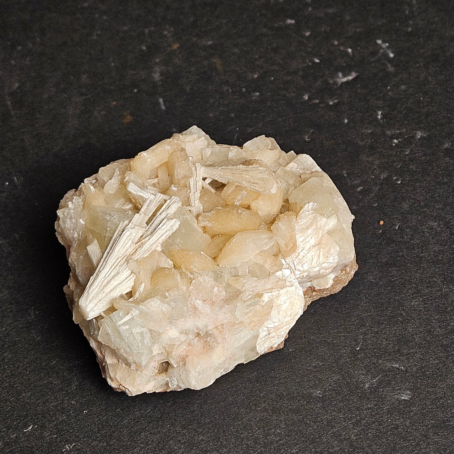 Stilbite -apophyllite scolecite