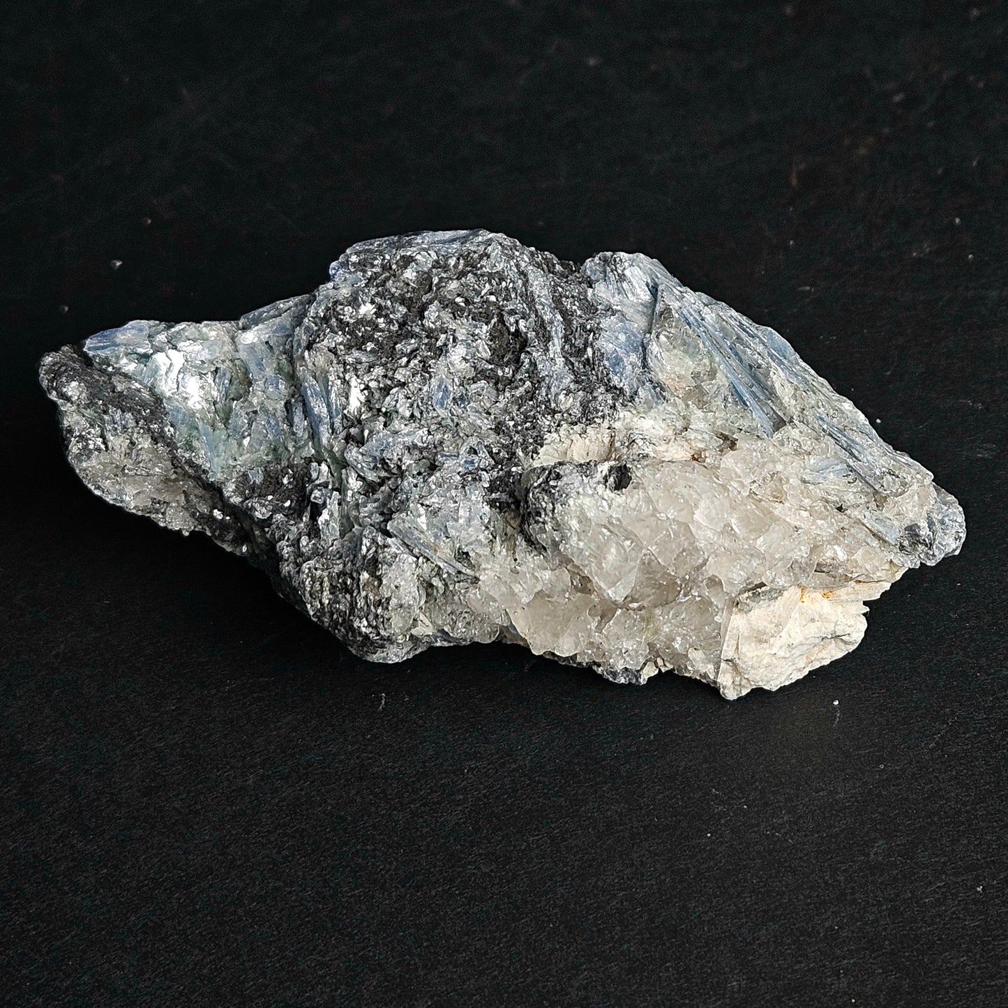 Paraiba Kyanite