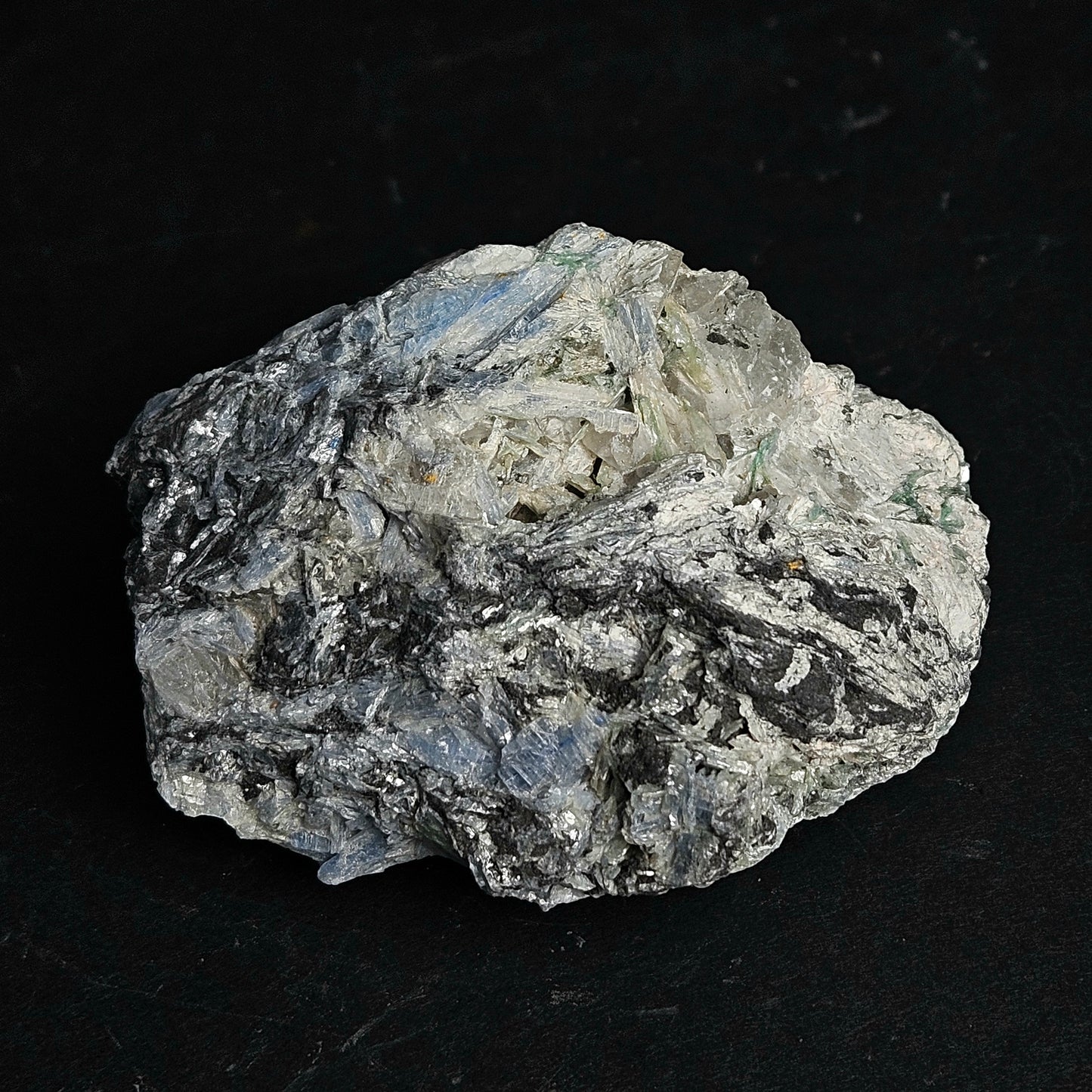 Paraiba Kyanite