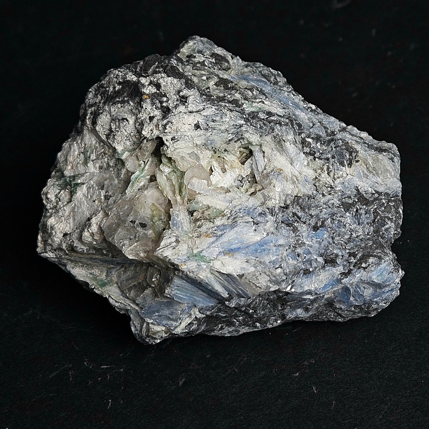 Paraiba Kyanite